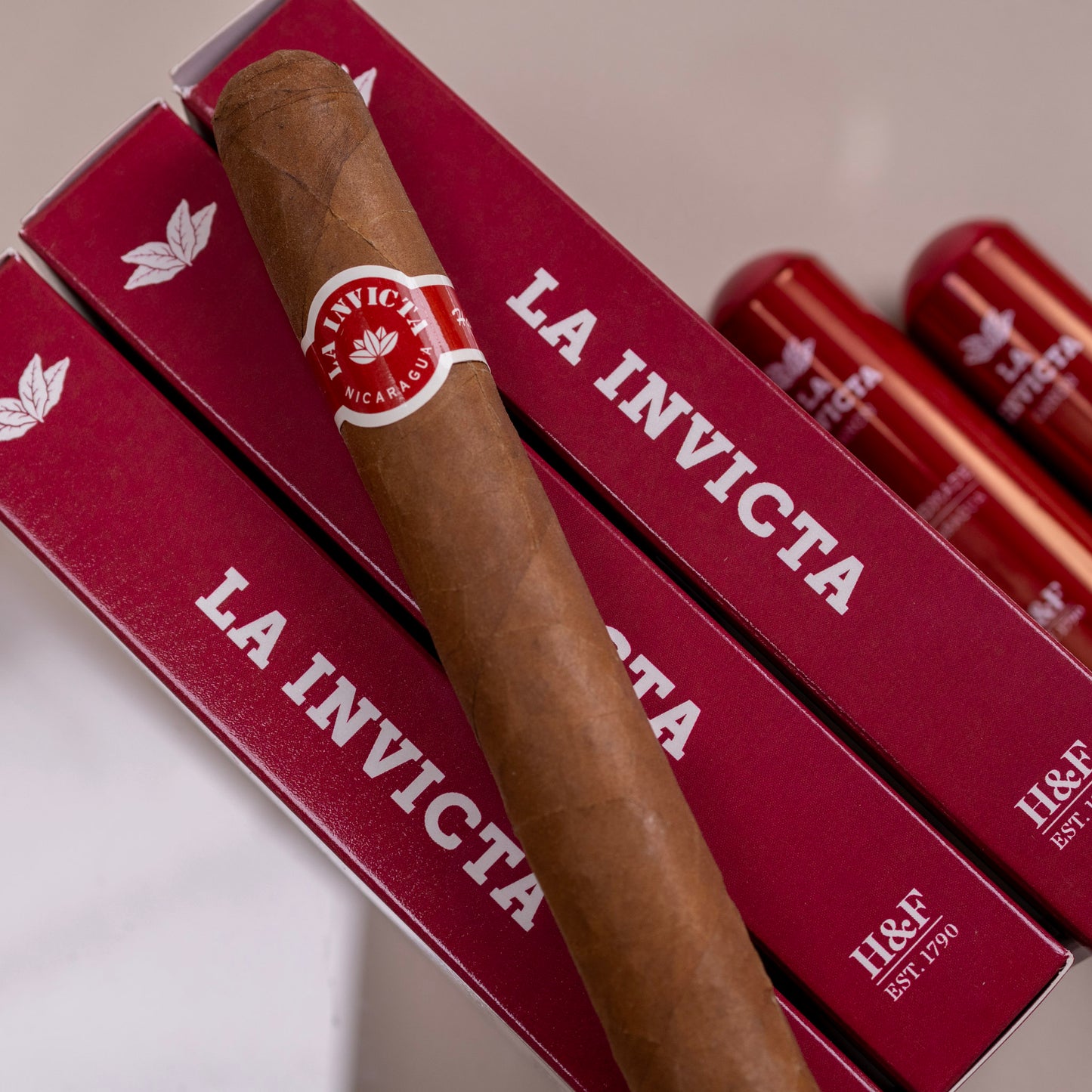 La Invicta Nicaraguan Canon Tubos