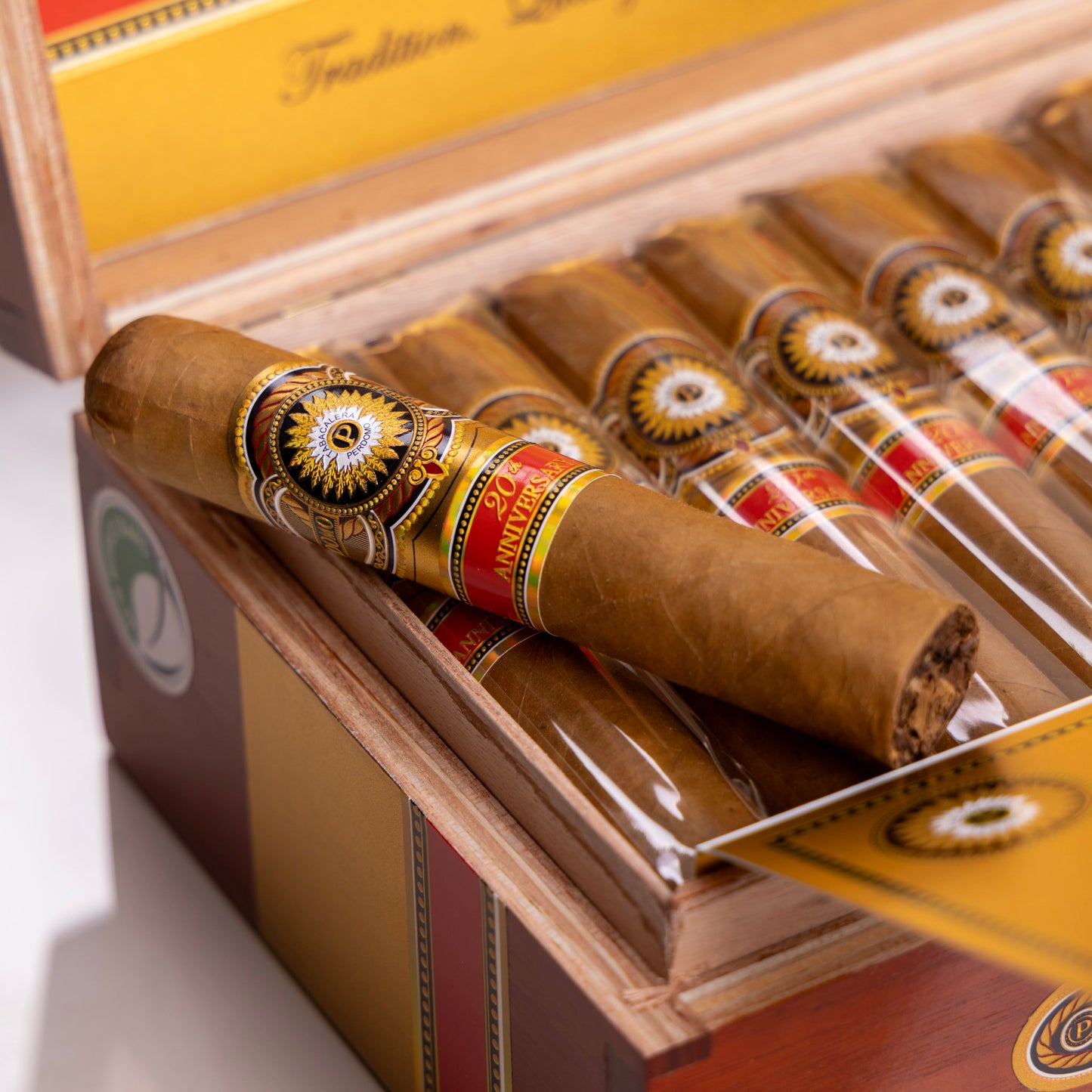 Perdomo 20th Anniversary Connecticut Robusto
